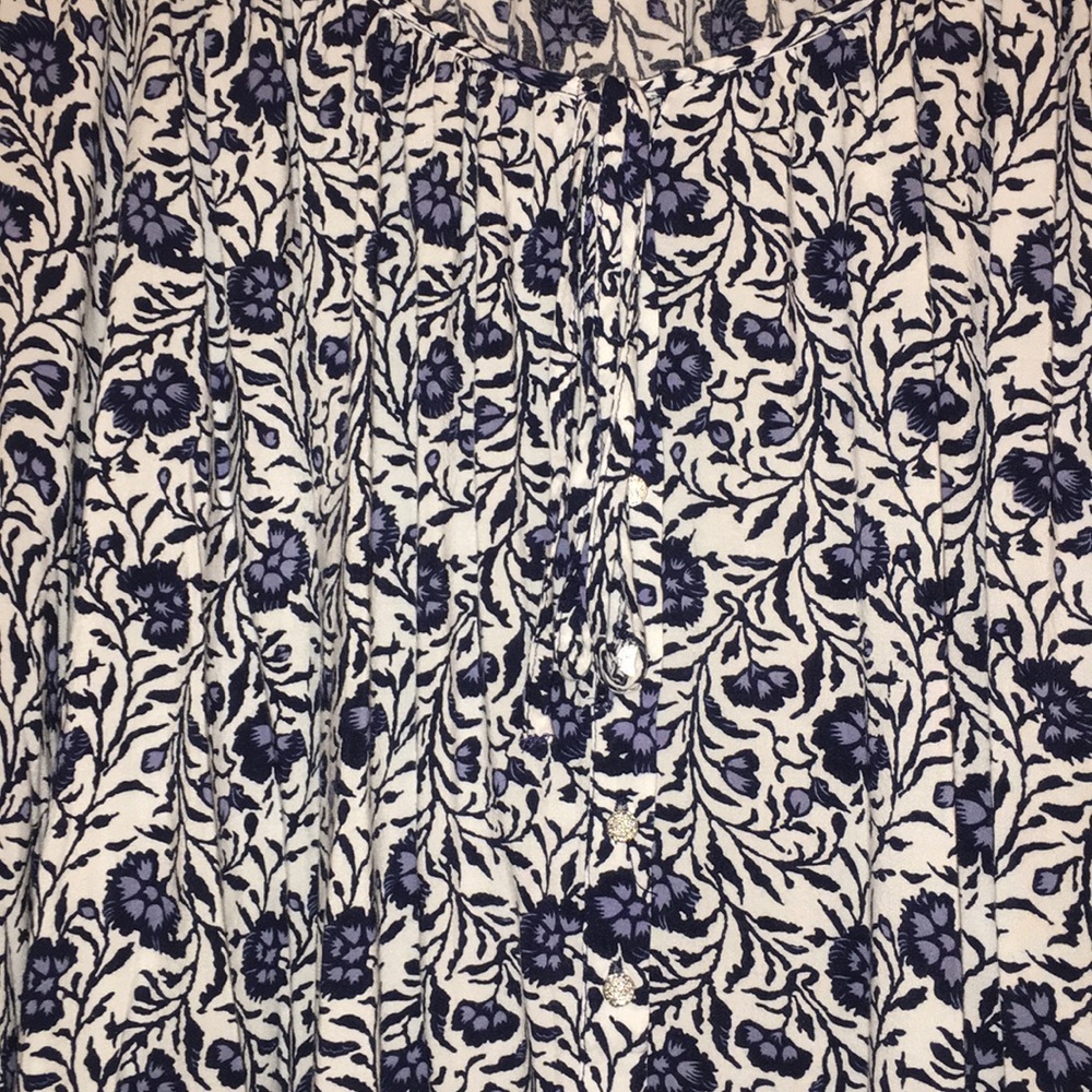 Blouse - Picture 2 of 5